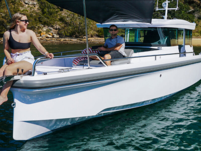 SeaEO Luxury Boat Charters